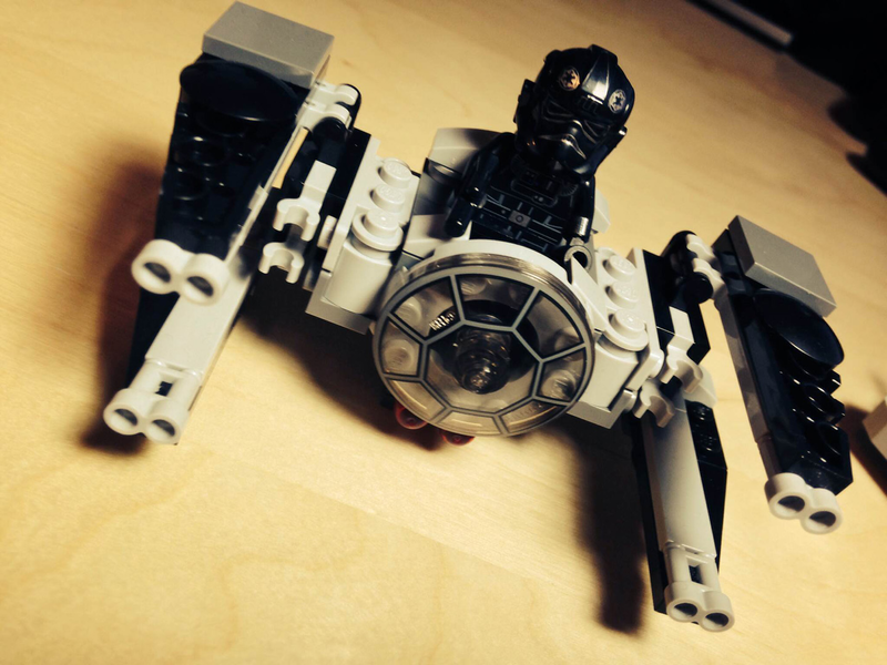 Illustration for article titled A Little LEGO Star Wars Goes A Long Way